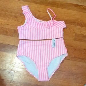 🩷🤍Never Worn With Tags - Pink Bikini